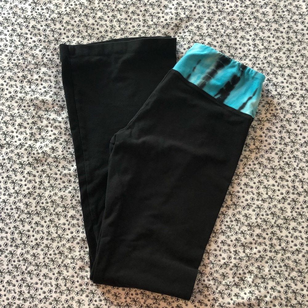 Black and Blue Yoga Pants